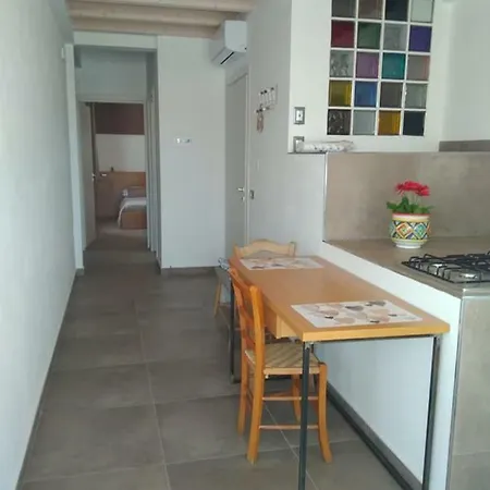 Via Ziino 70 Oliveri