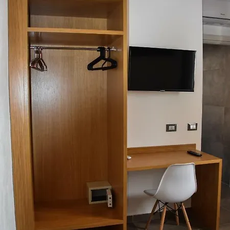 Via Ziino 70 Apartament *